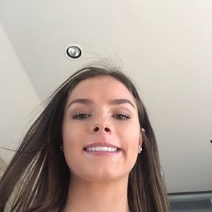 Meet your Posher, Kara